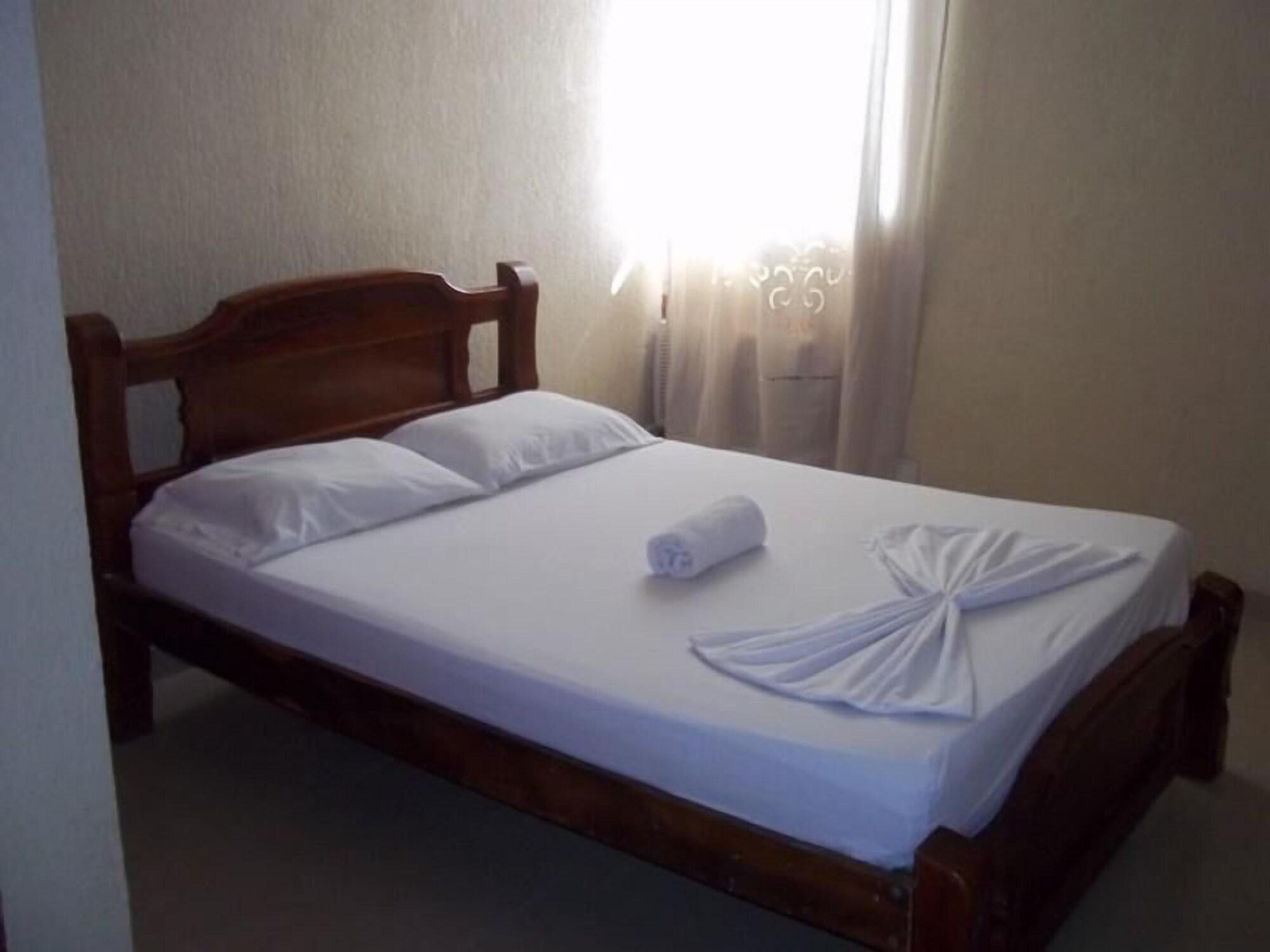 Hotel La Casa Del Turista Cartagena Buitenkant foto